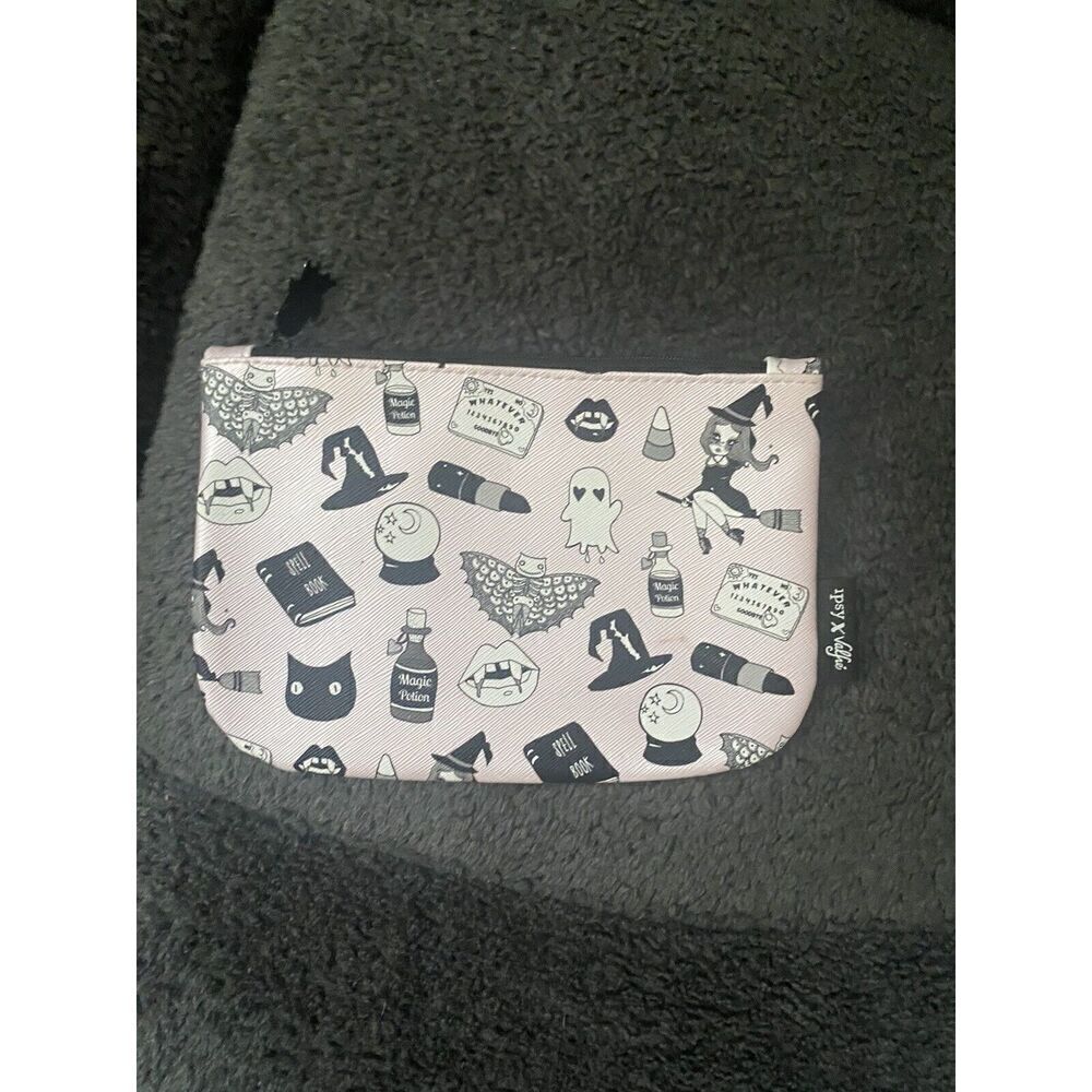 Ipsy x Valfie Makeup Bag October 2016 Black Magic Witch Halloween Glam Zip